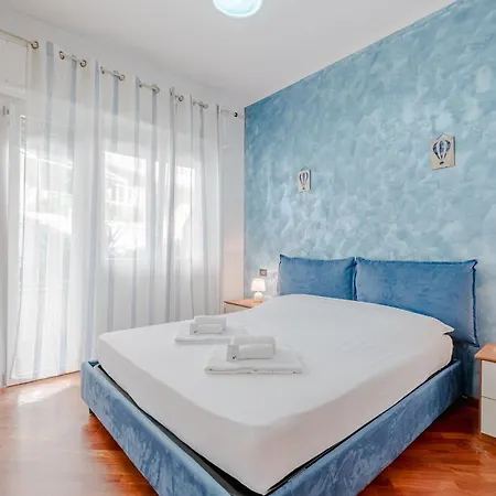 I Colori Di Quinto Al Mare Apartment *