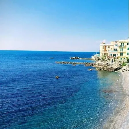 Appartement I Colori Di Quinto Al Mare Genua